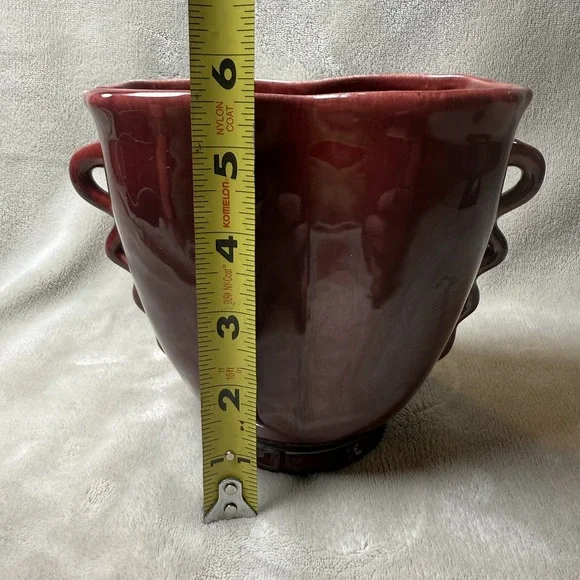 Vintage Burgandy Red Pottery‎ Vase Heart Shaped  USA 230 - Picture 5 of 7
